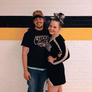 Meet your Posher, Brooke